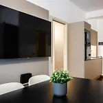 Luxury House In Verro 80 Mq Милан