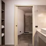Luxury House In Verro 80 Mq *
