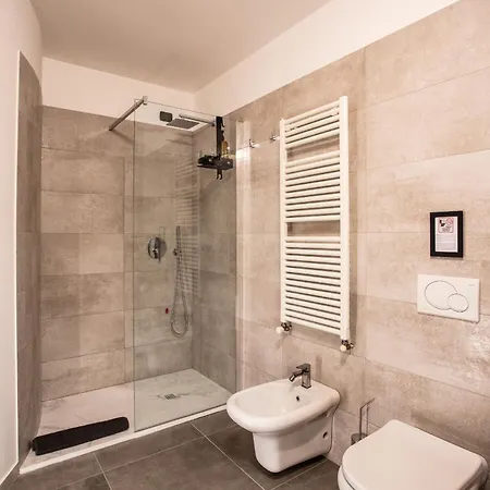 Luxury House In Verro 80 Mq Milano
