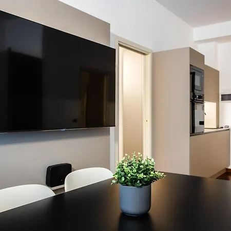 Luxury House In Verro 80 Mq Milano